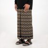 Sarung Cendana Premium Dobby Rayon Goyor Black Series Motif DRGBS2 - Gambar 3