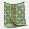 Sarung Cendana Kembang Batik Nusantara Motif BTKM6 - Gambar 8