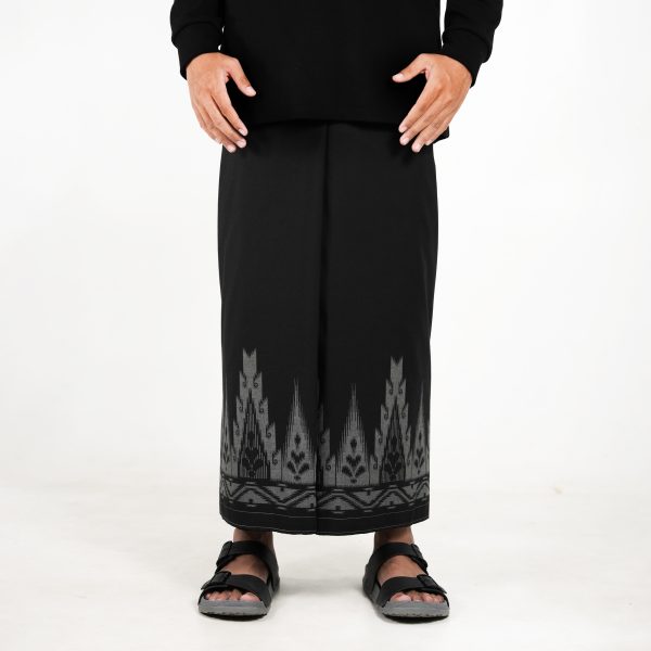 Sarung Cendana Kembang Polos Batik