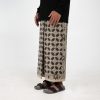 Sarung Cendana Kembang Batik Nusantara Motif BTKM1 - Gambar 2