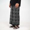 Sarung Cendana Kembang Batik Nusantara Motif BTKN2 - Gambar 2